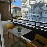 5 Minutes From The Beach, With Air Conditioning *